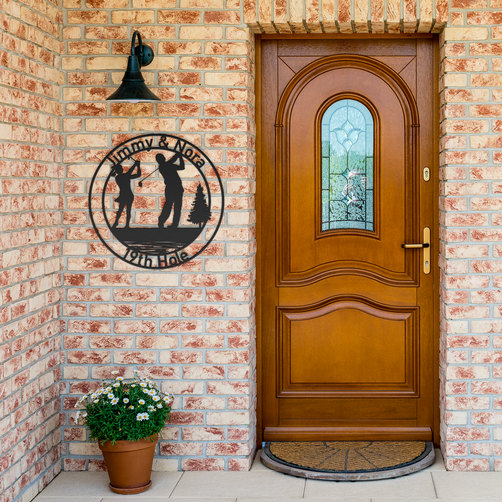Test_Golf_Couple_Jimmy_Black_Brick_Entrance_Mockup.png_15516163